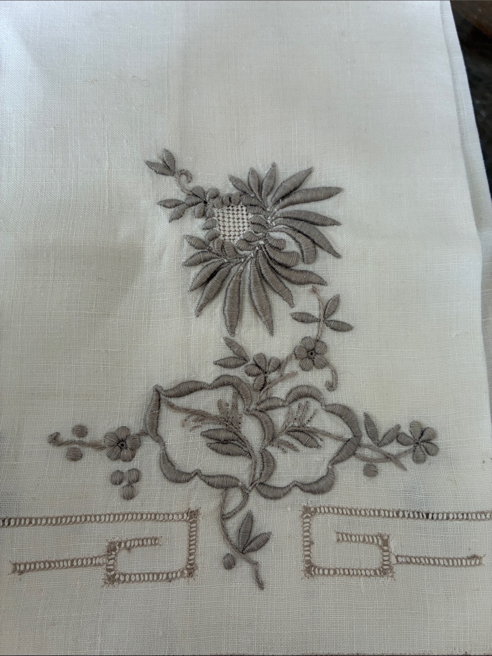 Vintage Embroidered linen hand towel